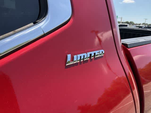 Used 2022 Toyota Tundra Limited w/ TRD Off-Road Package AWD/4WD image 11