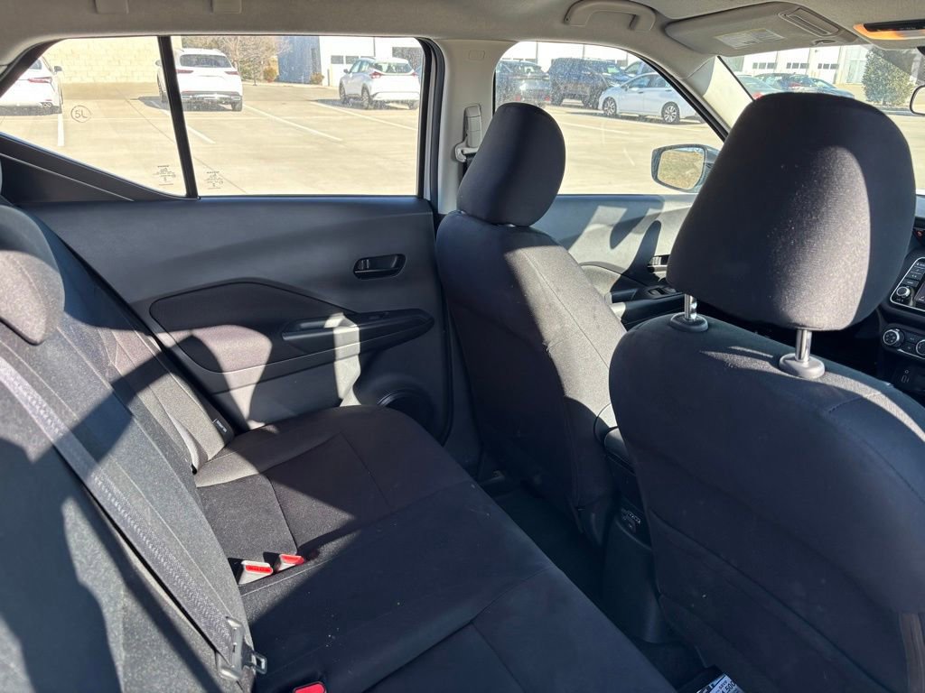 Used 2025 Nissan Kicks Play S image 9