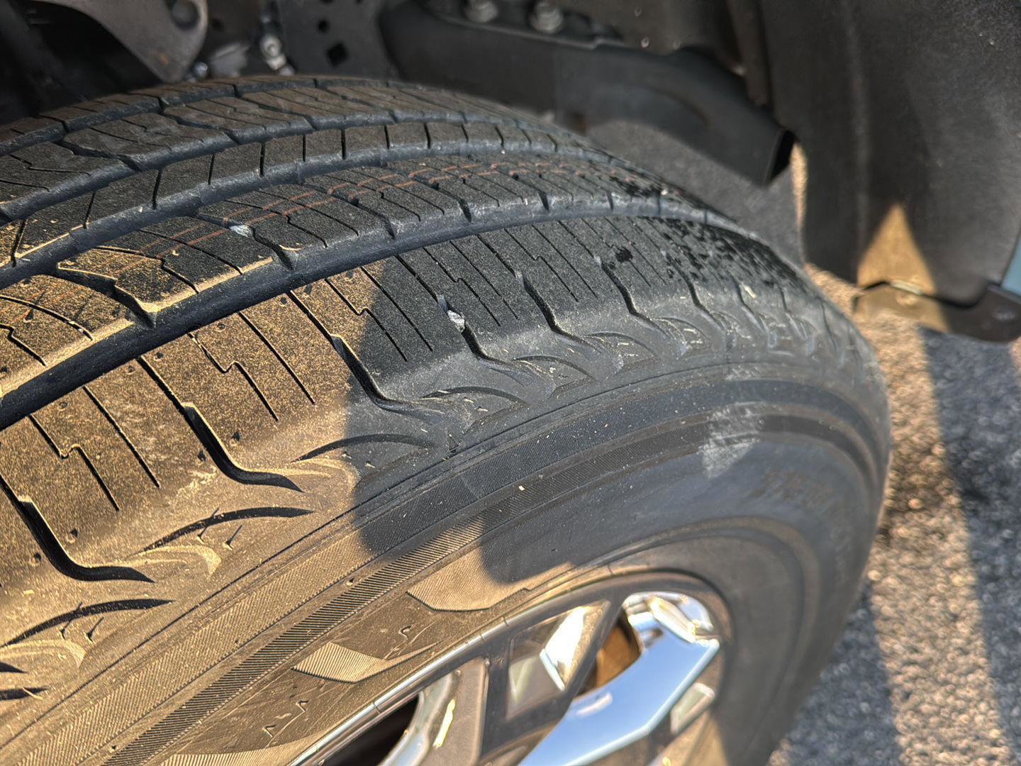 Used 2023 Ford F150 Lariat image 38