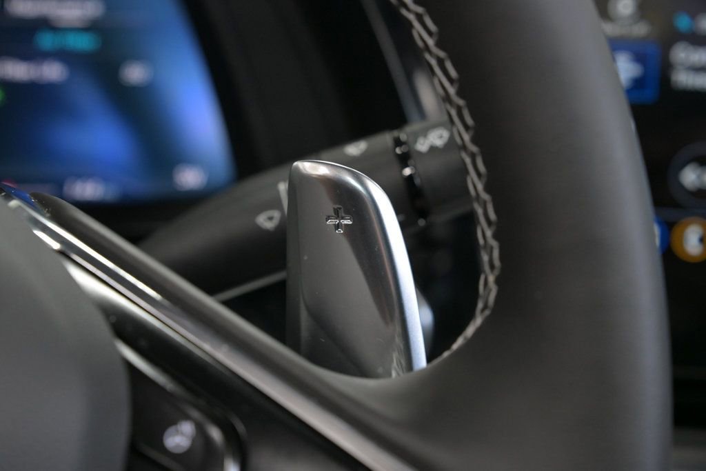 Used 2021 Chevrolet Corvette Stingray Preferred Conv w/ Z51 Performance Package RWD image 43