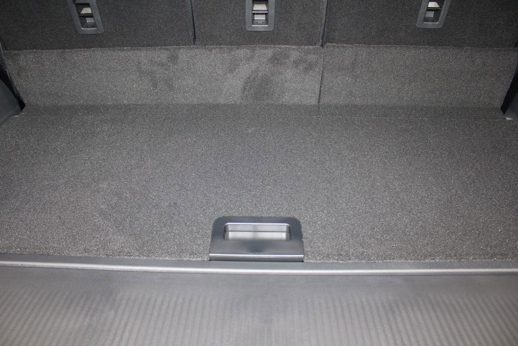 New 2025 Ford Expedition Platinum w/ Stealth Performance Package image 16