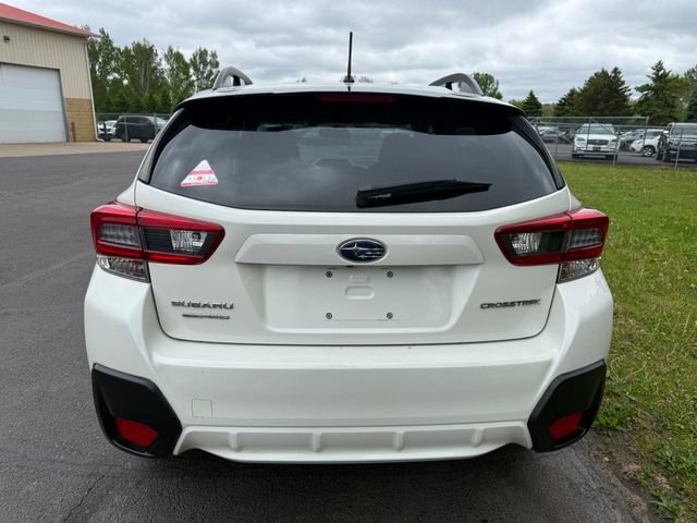 Used 2023 Subaru Crosstrek 2.0i AWD/4WD image 2