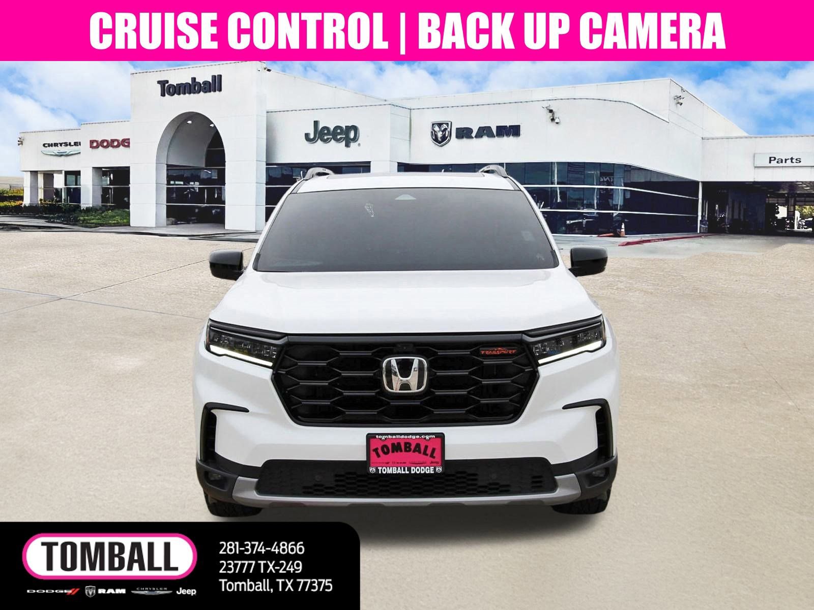 Used 2025 Honda Pilot TrailSport image 2