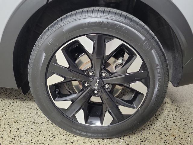 Used 2023 Kia Sportage X-Line AWD/4WD image 8