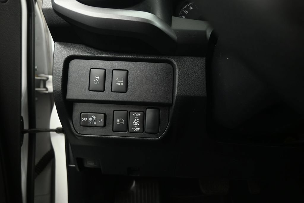 Used 2022 Toyota Tacoma TRD Pro AWD/4WD image 10