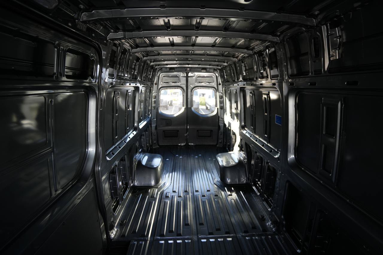 New 2026 Mercedes-Benz Sprinter 3500 image 12
