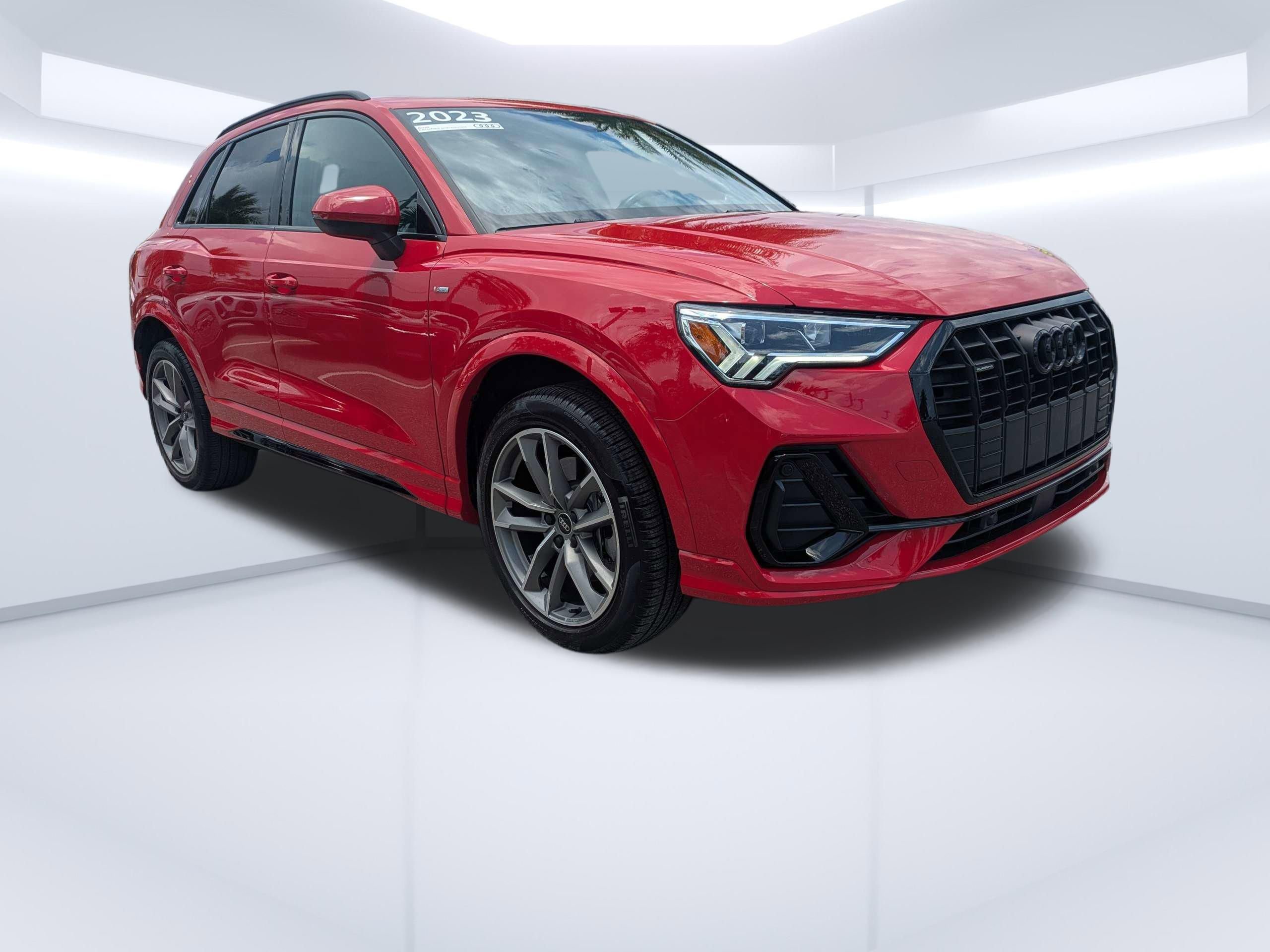 Certified 2023 Audi Q3 2.0T Premium w/ Black Optic Sport Package