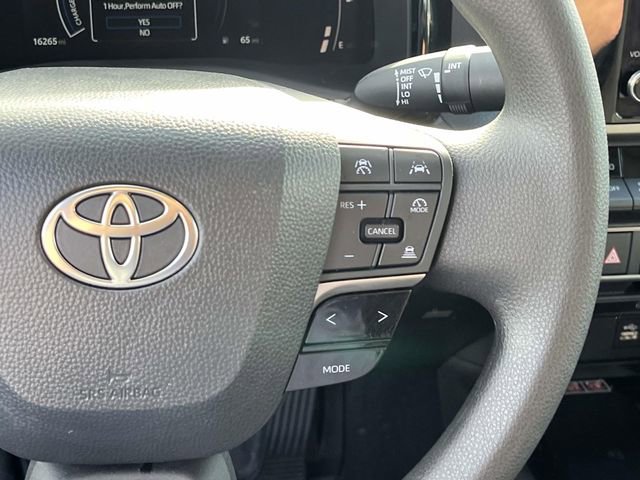 Used 2026 Toyota Camry LE FWD image 32