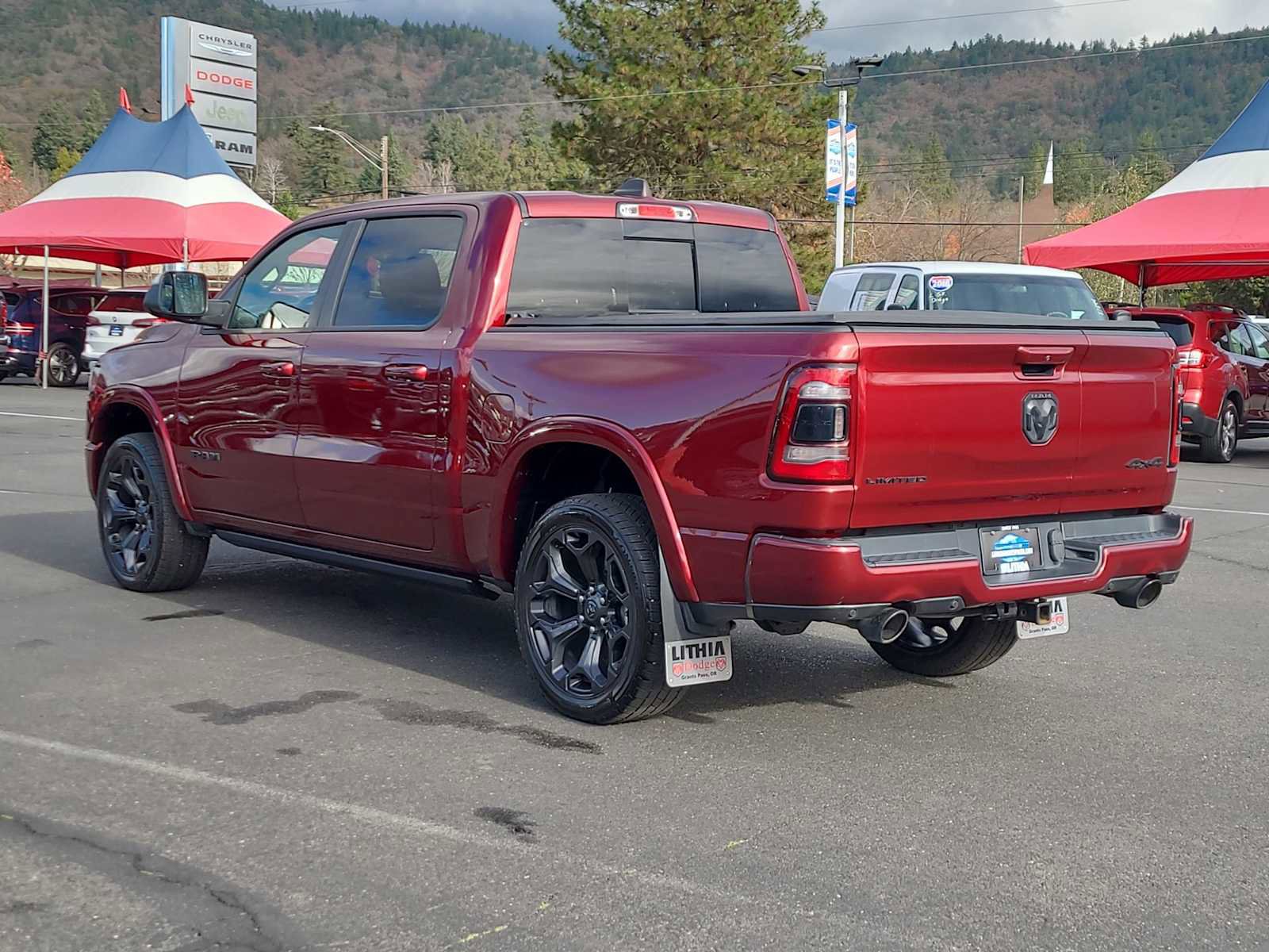 Used 2021 RAM 1500 Limited w/ Night Edition image 12