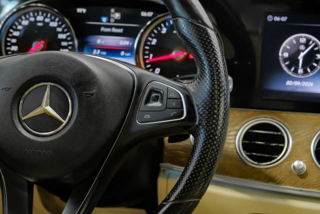 Used 2018 Mercedes-Benz E 300 image 23