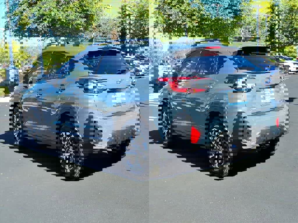 Certified 2025 Subaru Crosstrek 2.0i Premium image 4