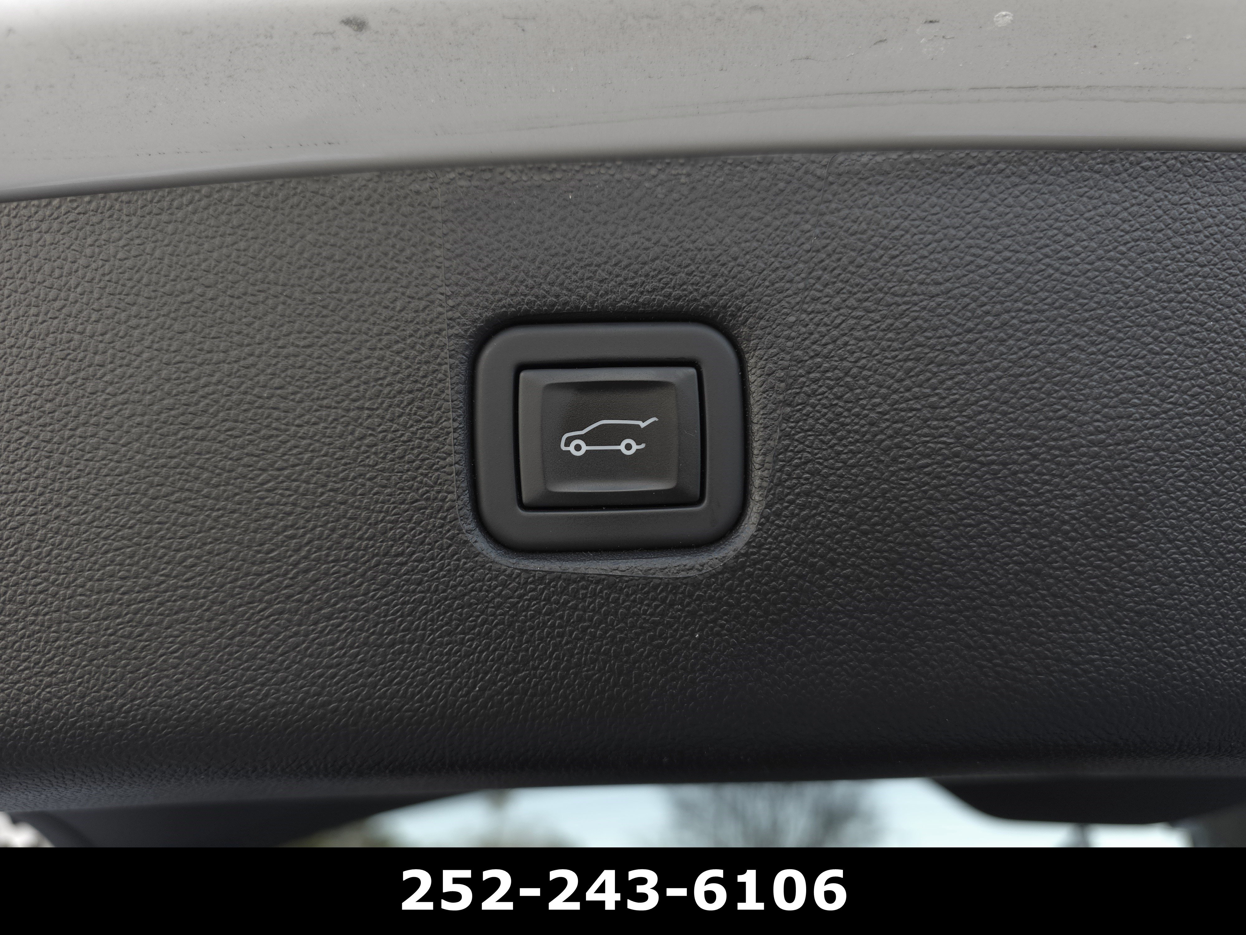 Used 2024 Chevrolet Blazer Premier w/ Driver Confidence II Package FWD image 36