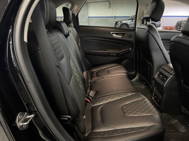Used 2023 Ford Edge Titanium w/ Class II Trailer Tow Package AWD/4WD image 20