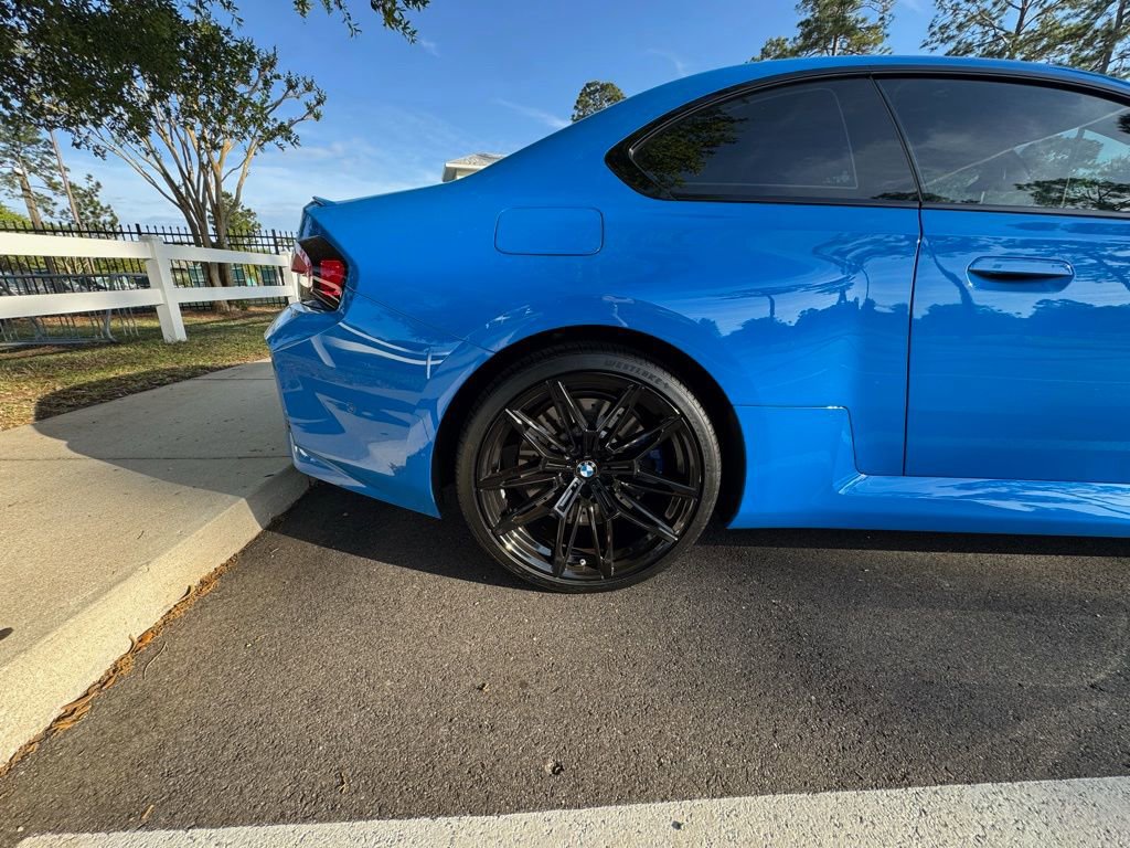 Used 2025 BMW M2 w/ Carbon Package RWD image 17