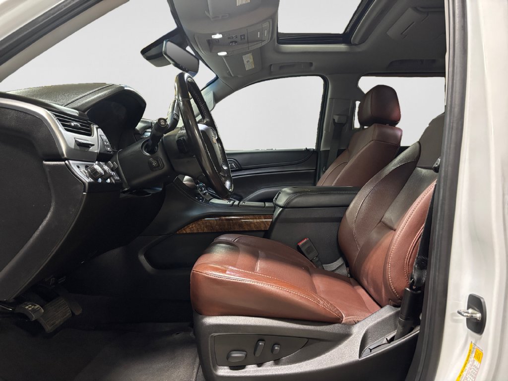 Used 2019 Chevrolet Tahoe Premier w/ Premier Plus Edition AWD/4WD image 10