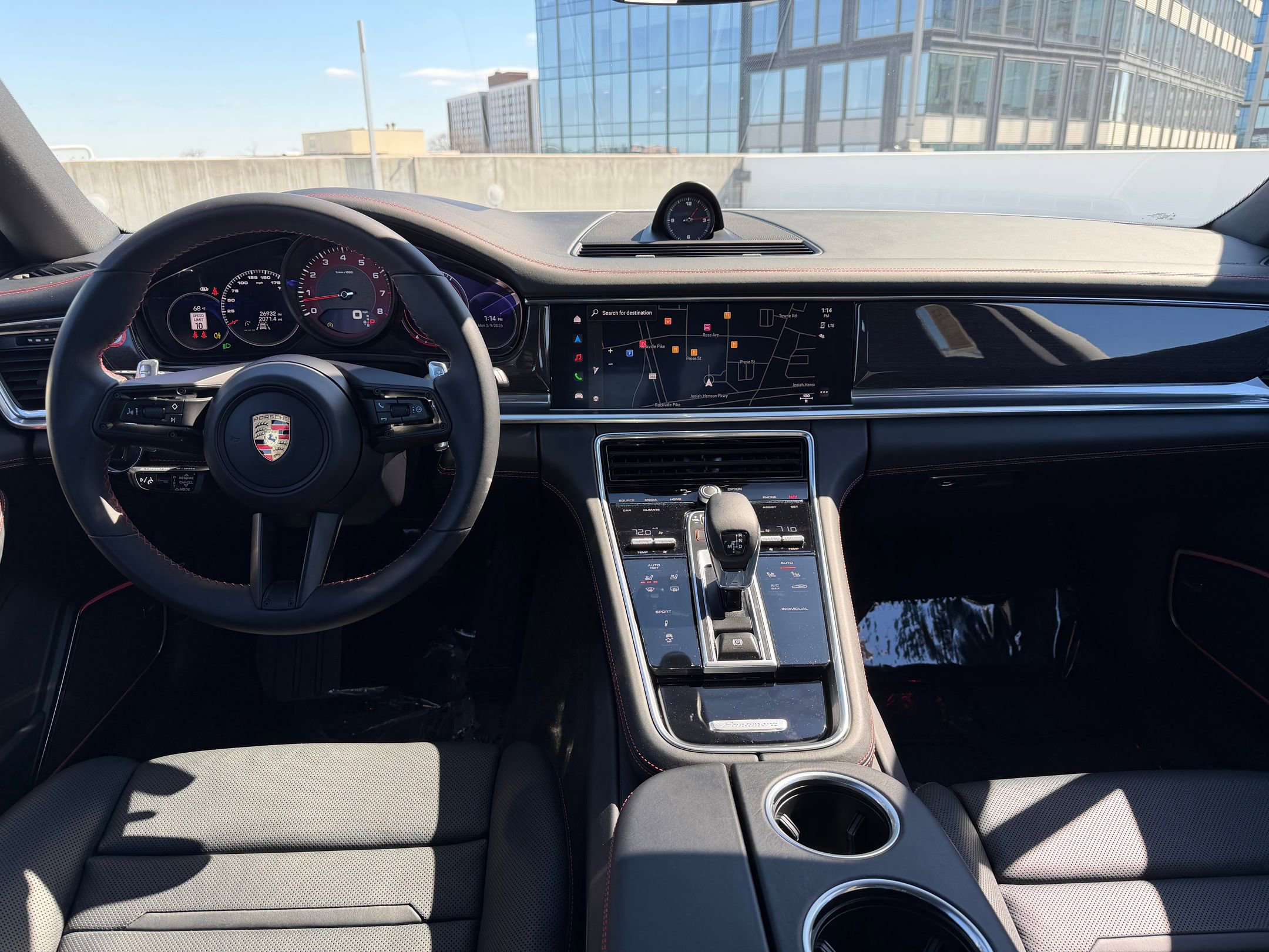 Certified 2023 Porsche Panamera 4 Platinum Edition image 23