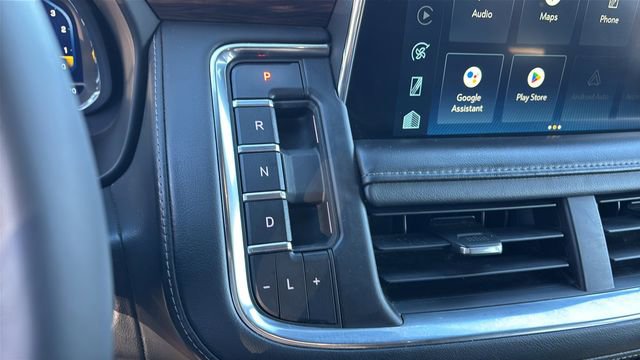 Used 2022 Chevrolet Suburban Z71 w/ Z71 Off-Road Package image 29