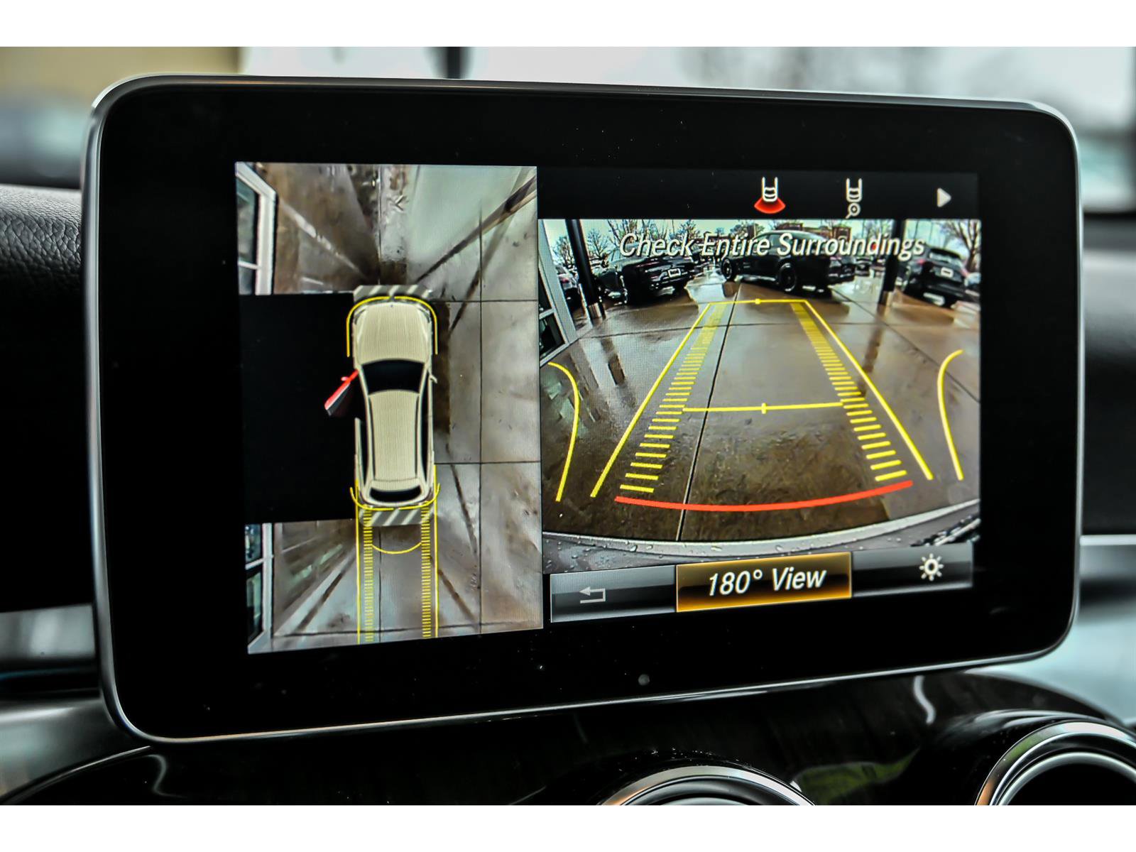 Used 2019 Mercedes-Benz GLC 300 4MATIC image 20