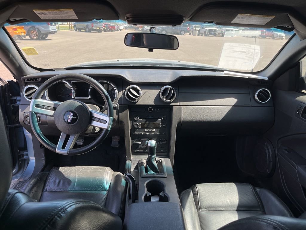 Used 2005 Ford Mustang Coupe RWD image 21