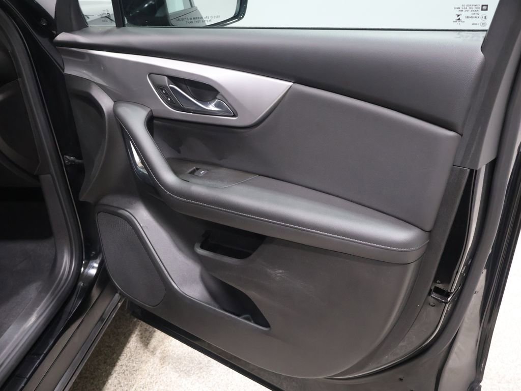 Used 2021 Chevrolet Blazer LT w/ LPO, Black Accent Package image 26