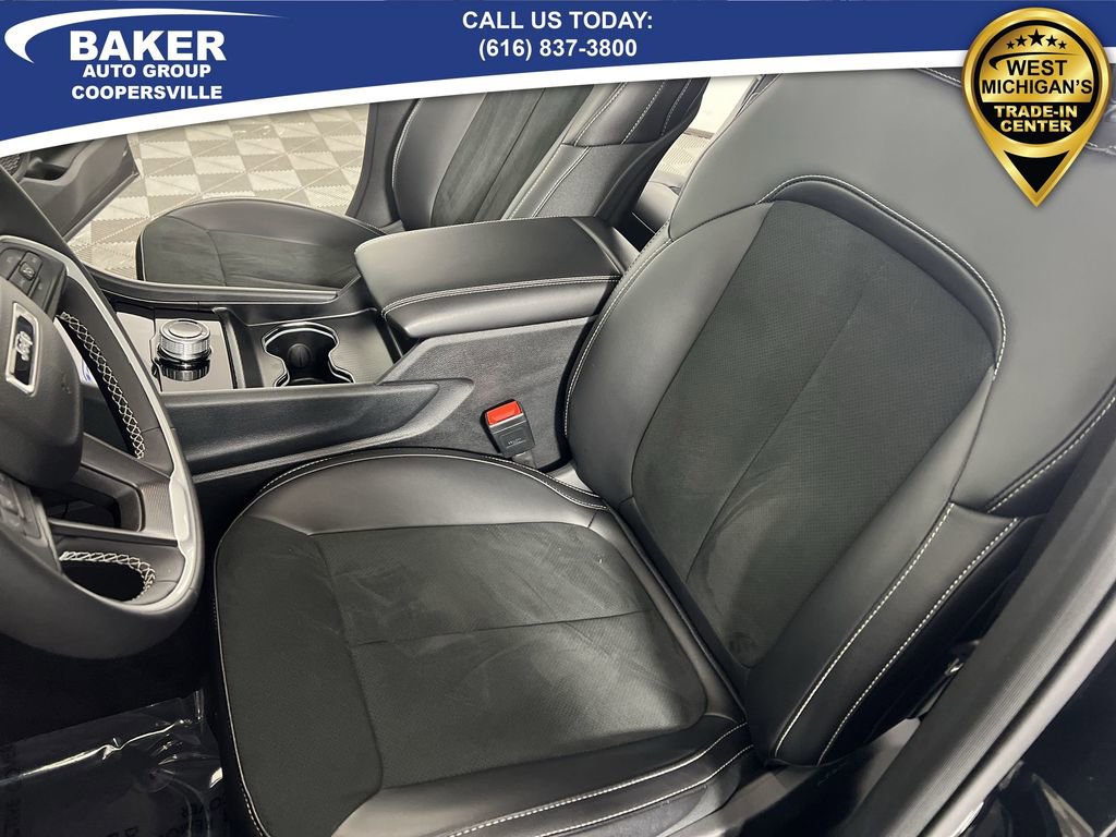 Used 2025 Jeep Grand Cherokee Altitude image 20