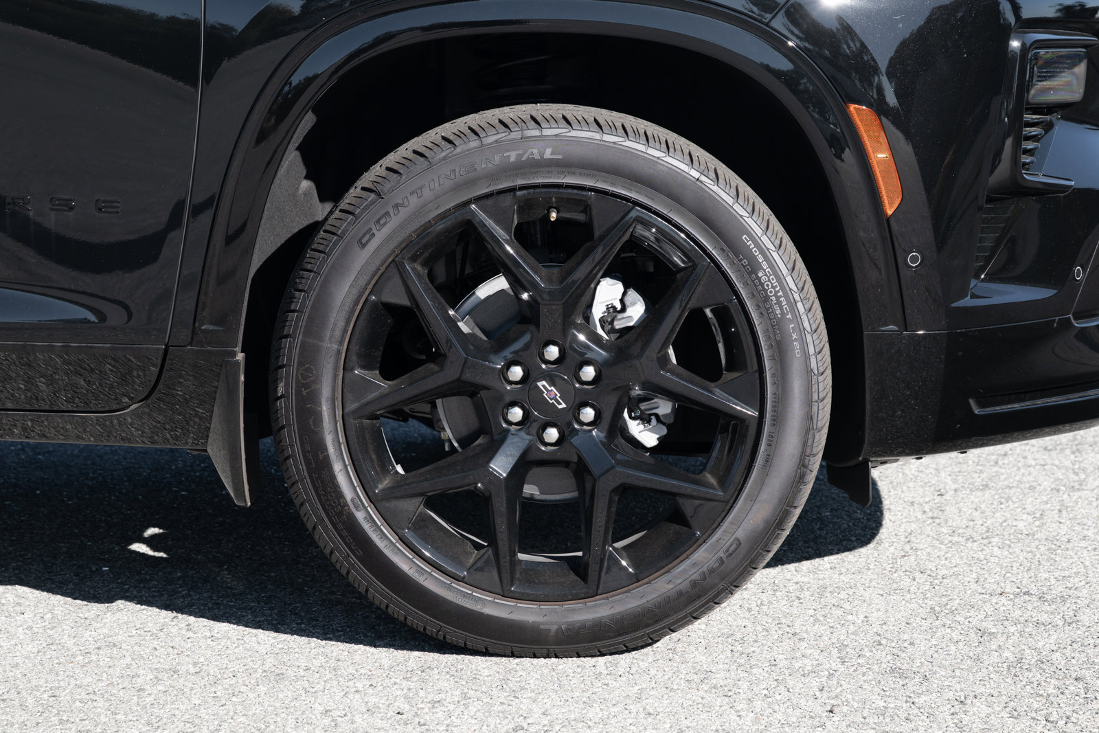 New 2026 Chevrolet Traverse RS w/ LPO, Floor Liner Package image 11