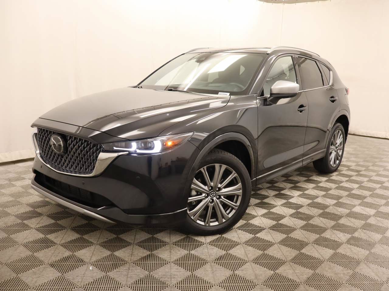 Used 2024 MAZDA CX-5 Signature AWD/4WD image 1