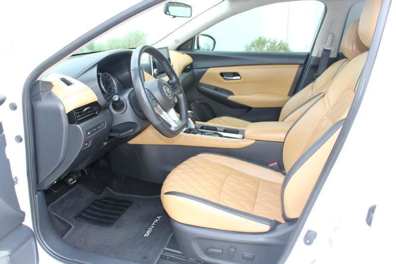 Used 2022 Nissan Sentra SV w/ SV Premium Package FWD image 11