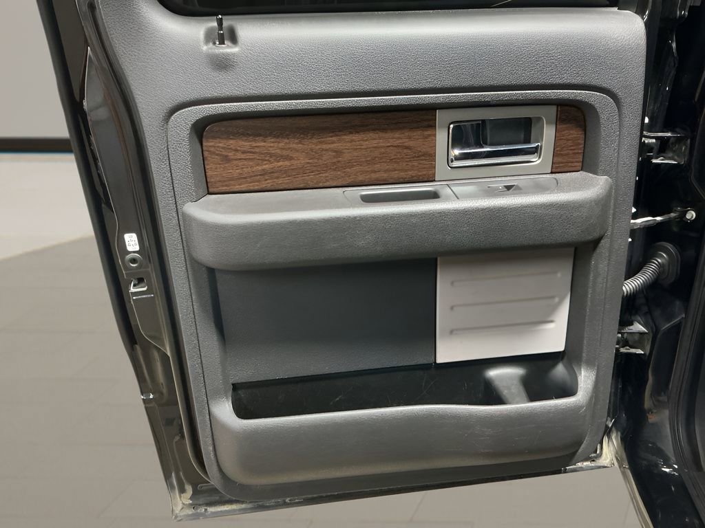 Used 2013 Ford F150 Lariat w/ Luxury Equipment Group image 14