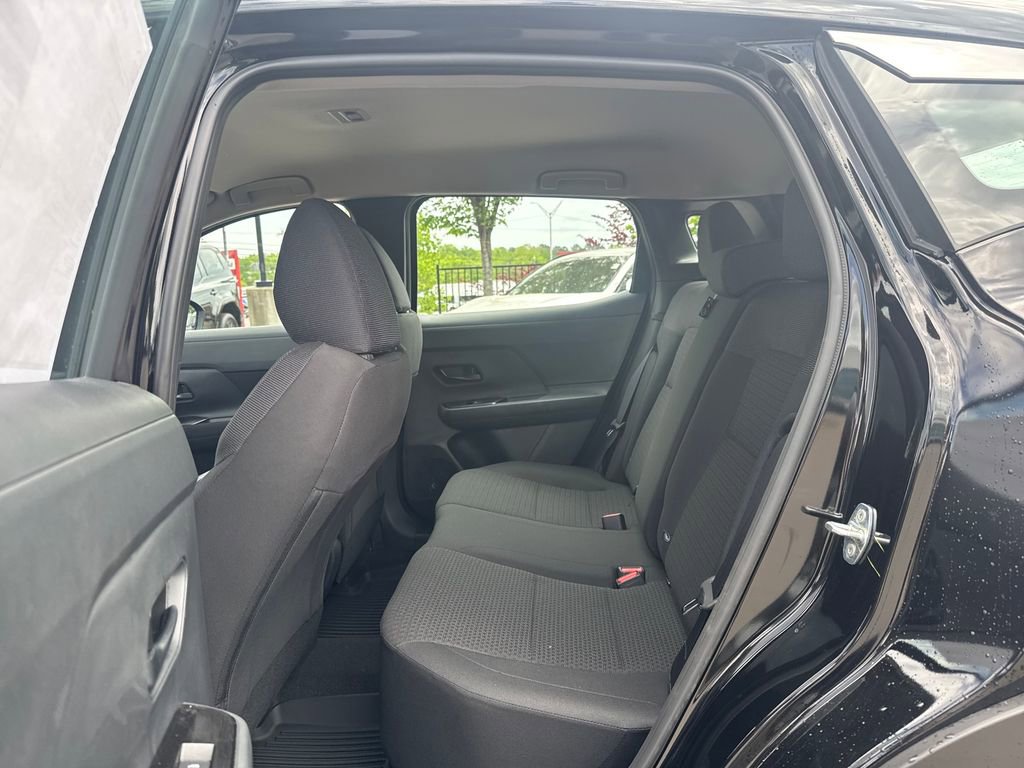 New 2026 Nissan Kicks S image 26