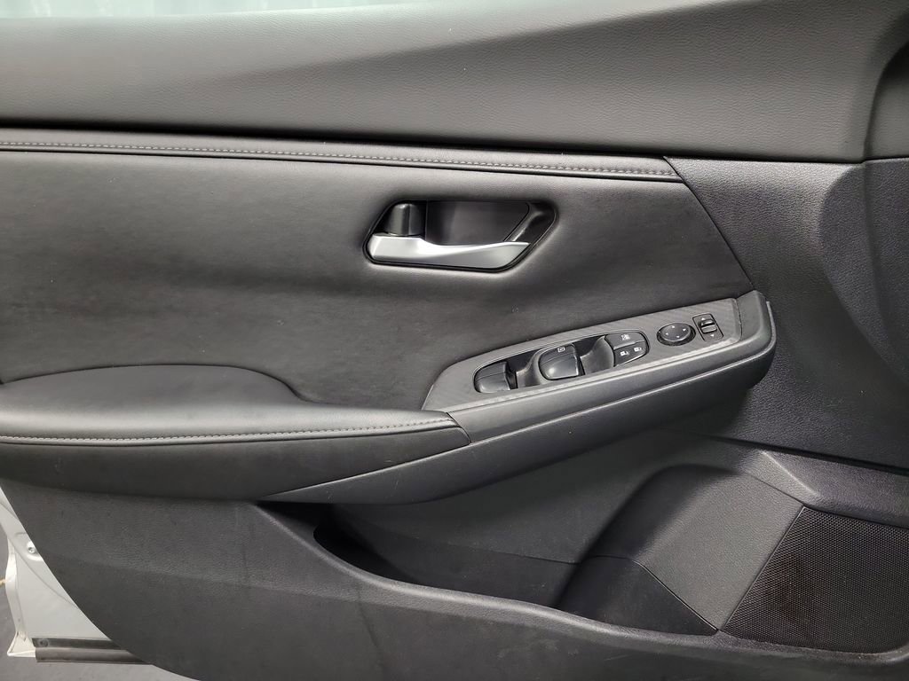 Used 2022 Nissan Sentra SV image 21