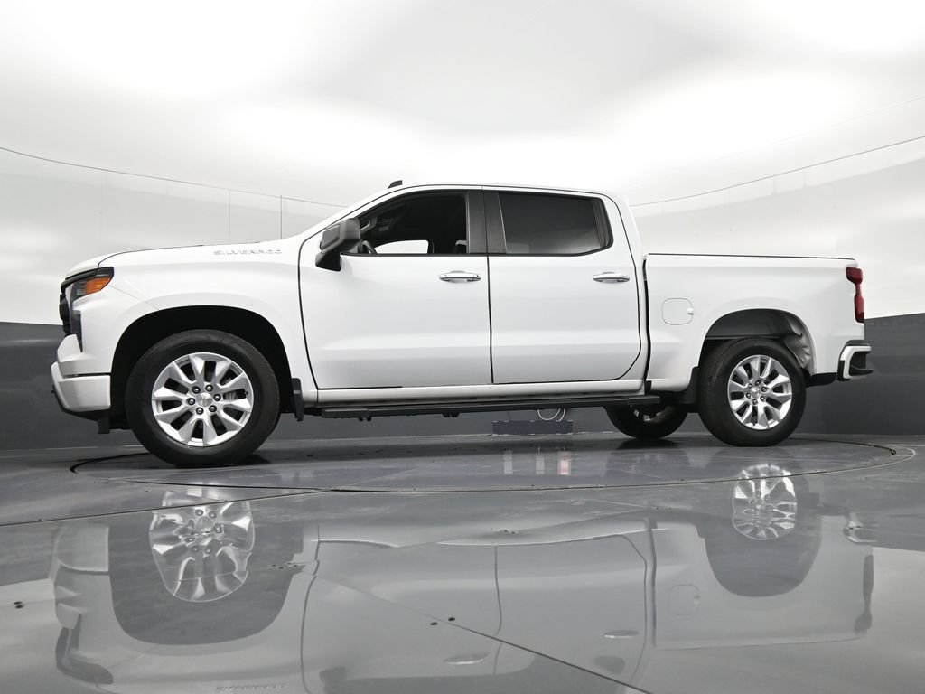 Used 2024 Chevrolet Silverado 1500 Custom RWD image 26