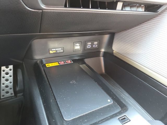 Used 2026 Toyota Camry SE FWD image 18