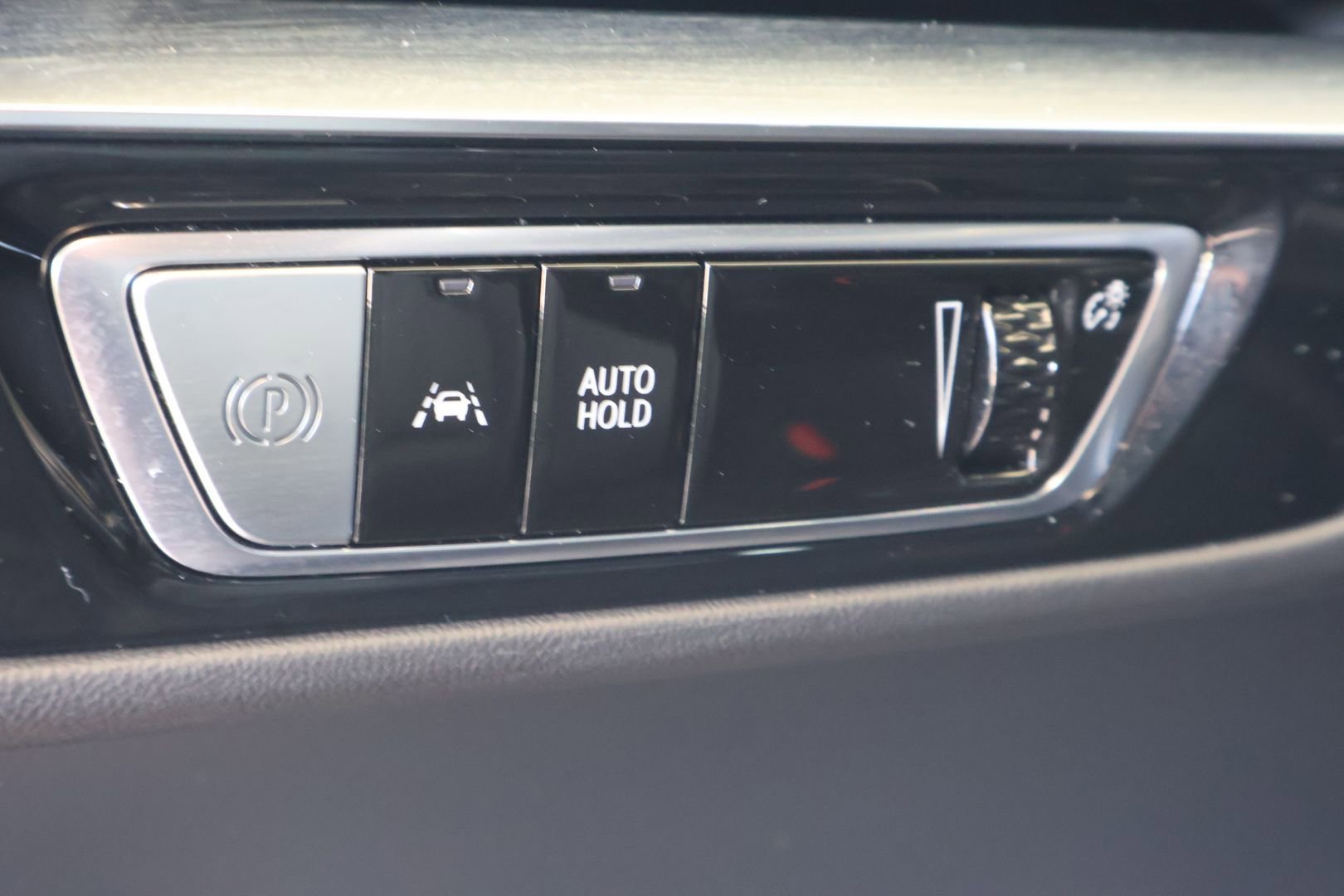 Certified 2024 Cadillac Lyriq Sport image 21