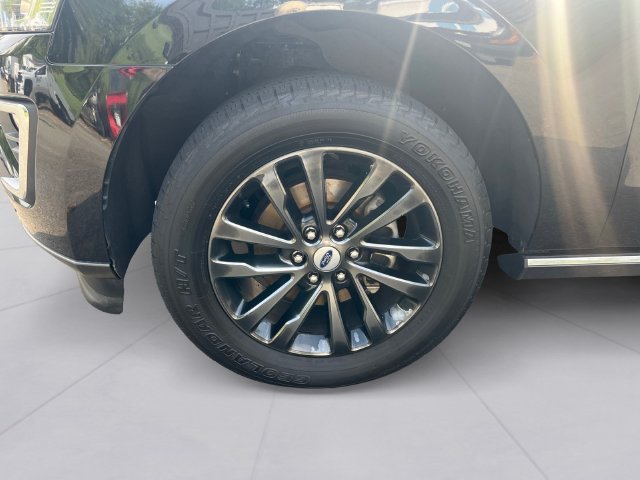 Used 2021 Ford Expedition Max Limited AWD/4WD image 9