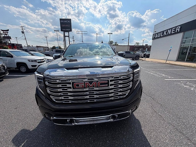 Certified 2023 GMC Sierra 1500 Denali w/ Denali Reserve Package AWD/4WD image 9