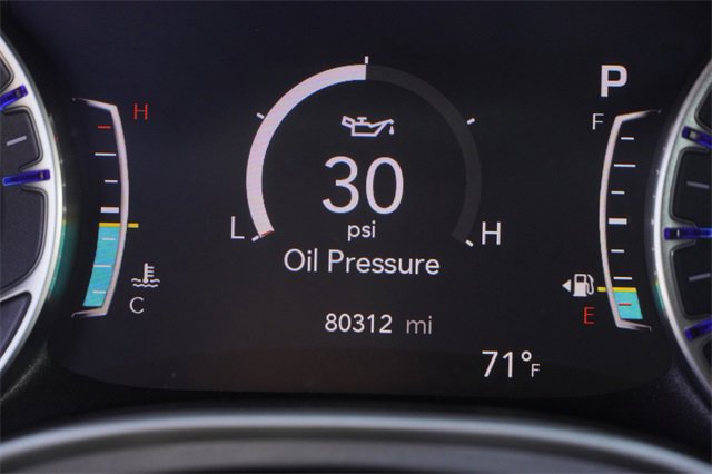 Used 2022 Chrysler Pacifica Touring image 35