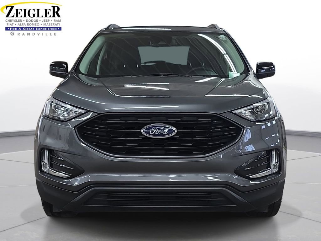Used 2024 Ford Edge SEL w/ Sport Appearance Package AWD/4WD image 2