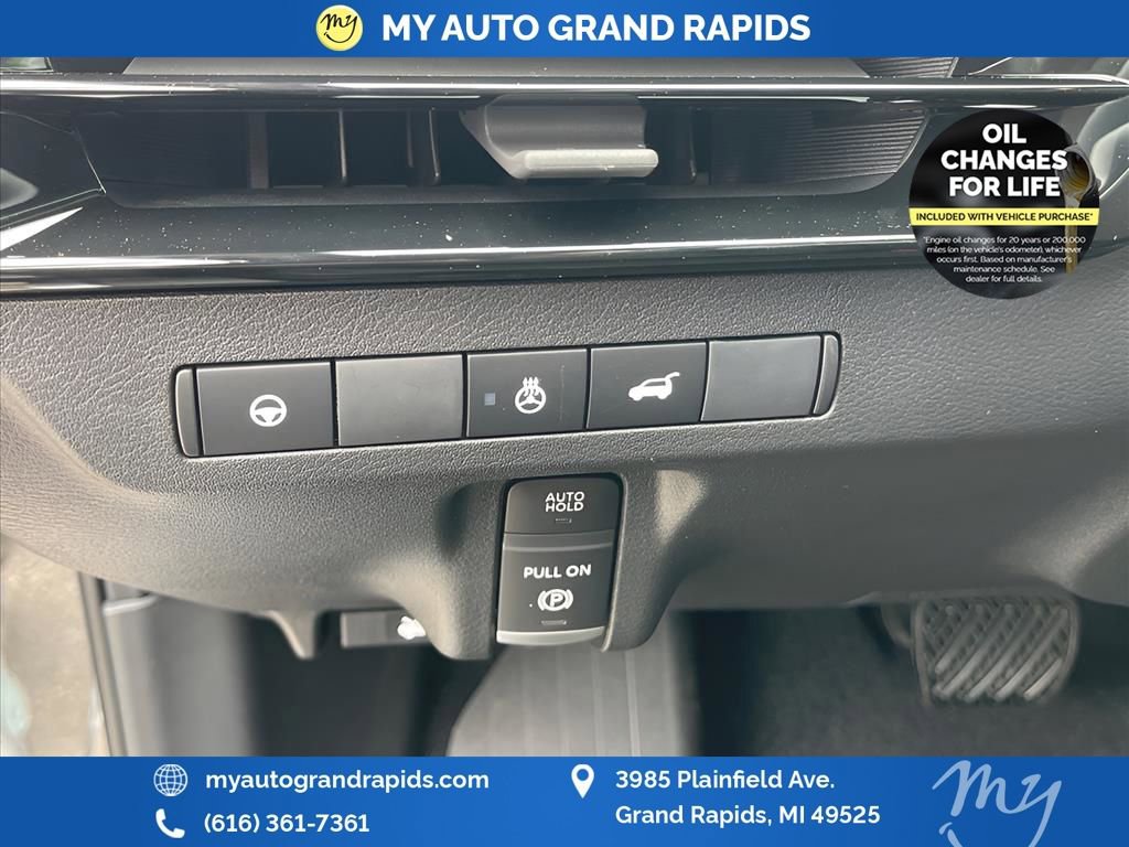 Used 2025 Nissan Murano SL w/ Cargo Package image 8