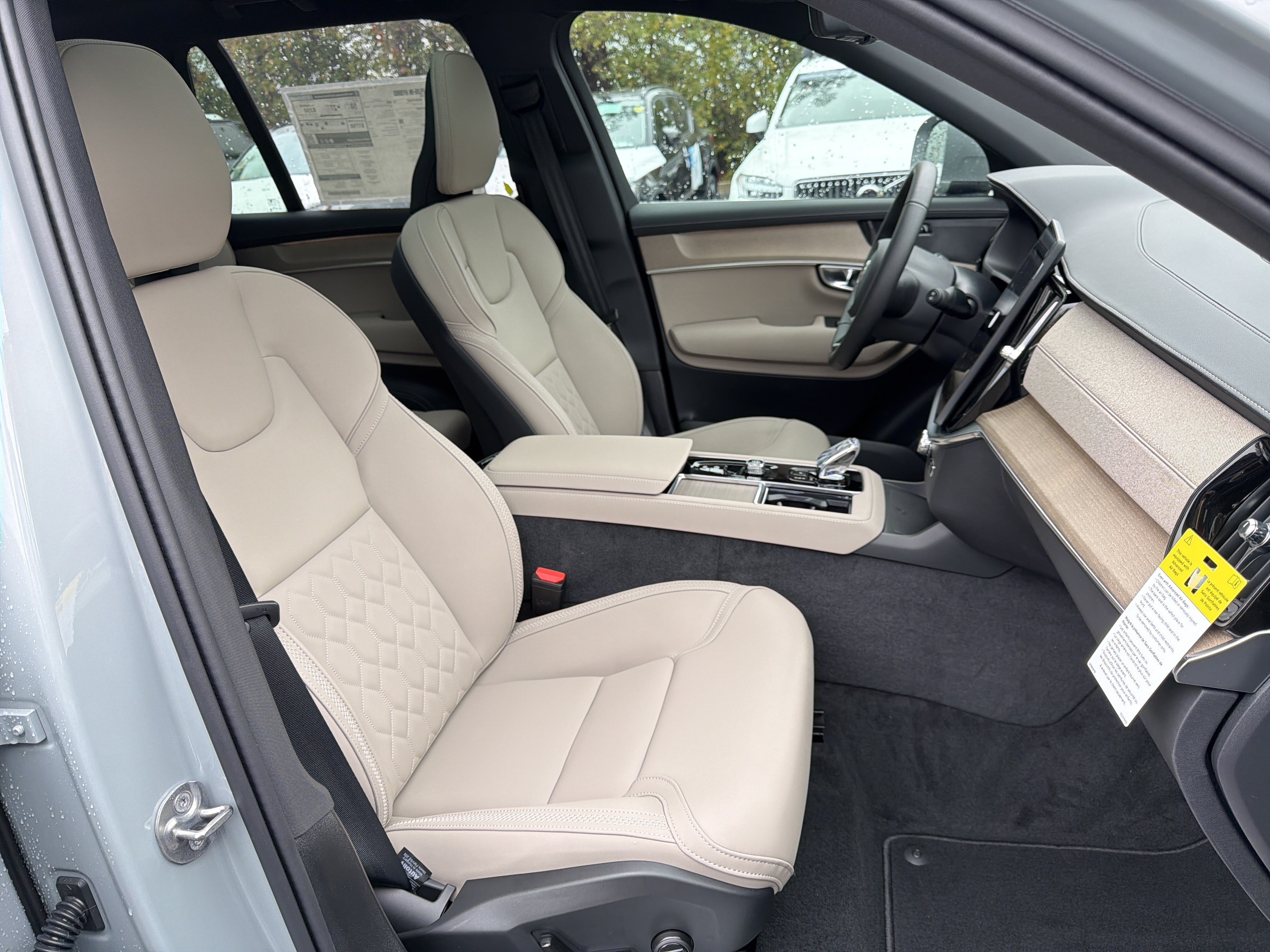 Used 2026 Volvo XC90 T8 Plus w/ Protection Package Premier AWD/4WD image 21