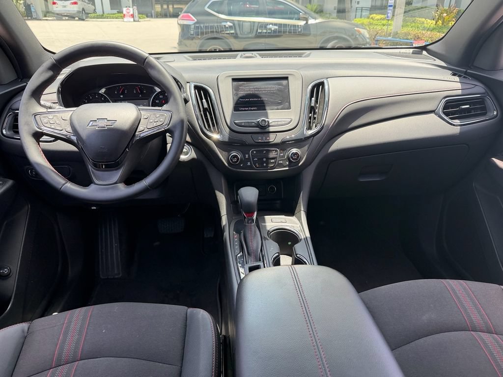 Certified 2024 Chevrolet Equinox RS FWD image 4