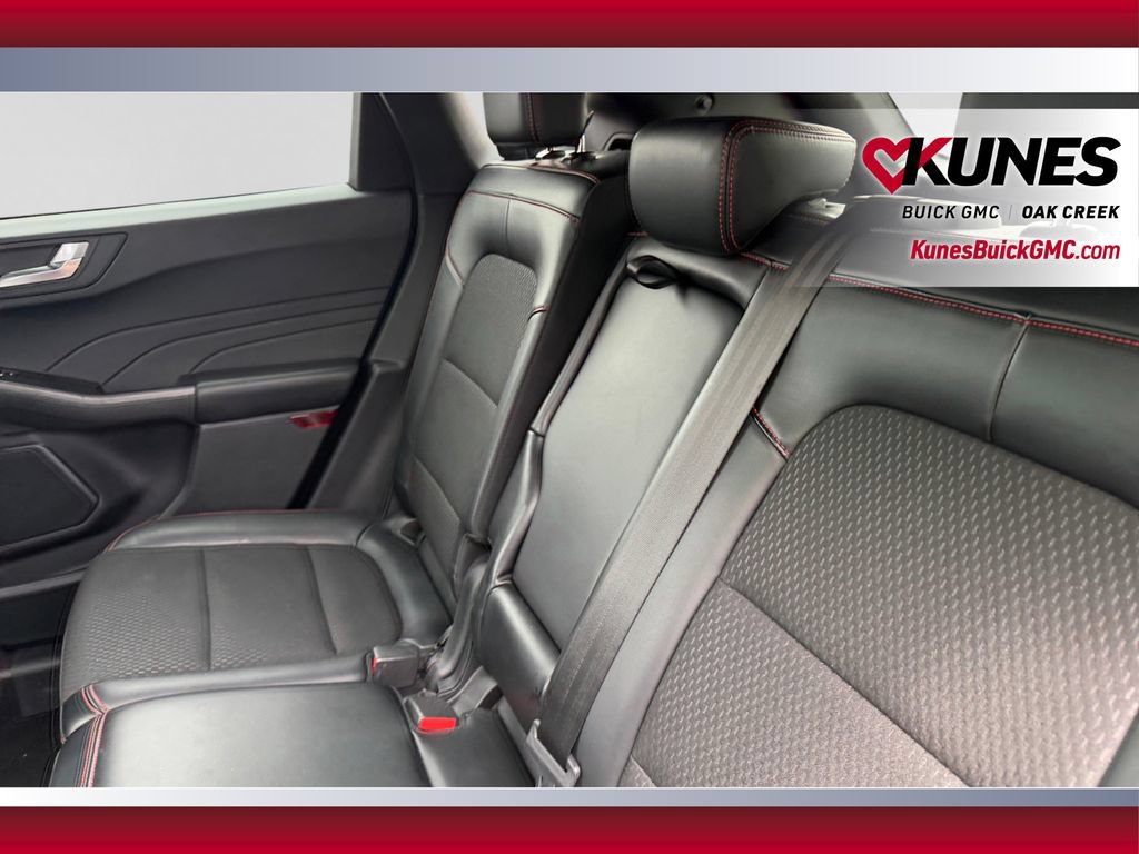 Used 2025 Ford Escape ST-Line AWD/4WD image 34