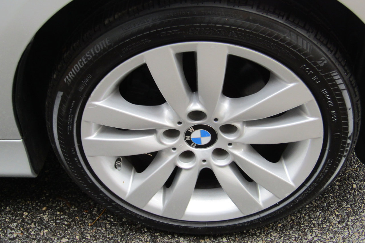 Used 2007 BMW 328xi Wagon image 38