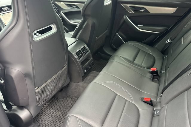 Certified 2026 Jaguar F-PACE R-Dynamic S AWD/4WD image 11