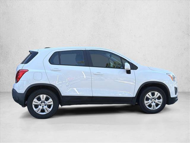 Used 2015 Chevrolet Trax LS FWD image 4