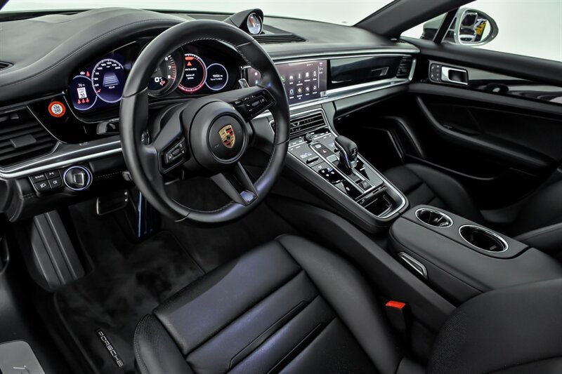 Used 2023 Porsche Panamera 4S AWD/4WD image 17