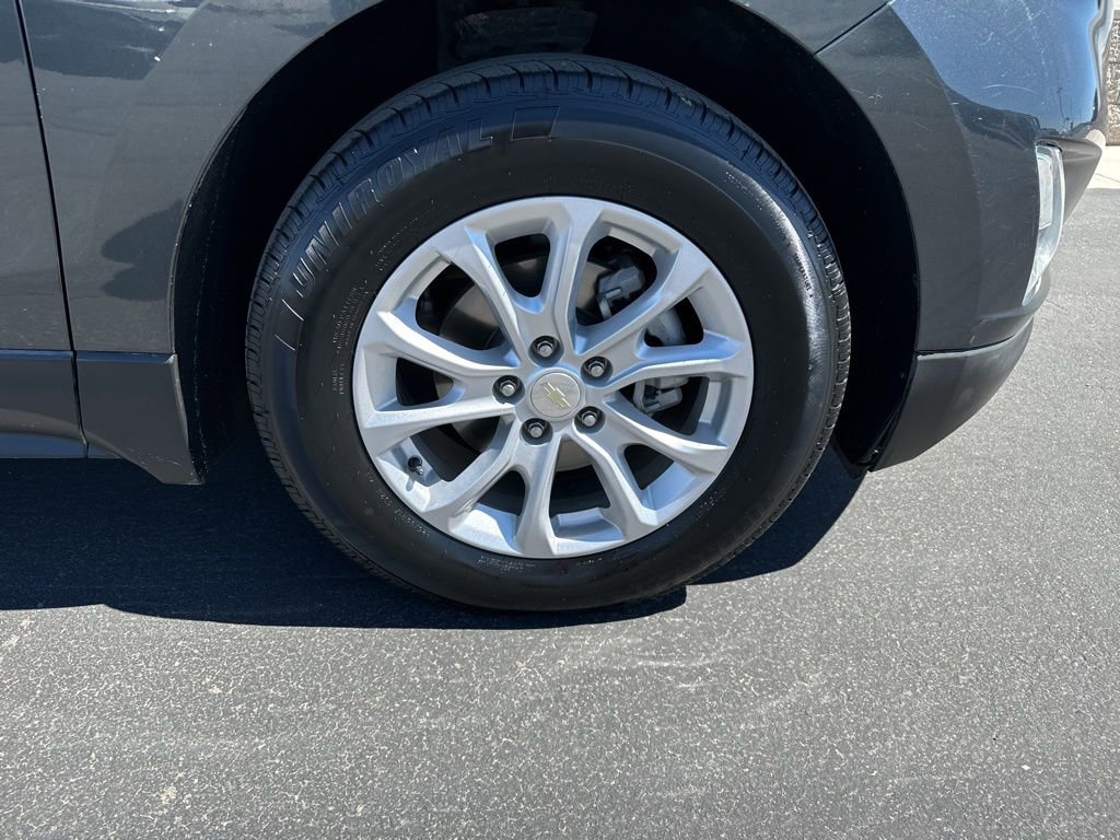 Used 2021 Chevrolet Equinox LT image 3