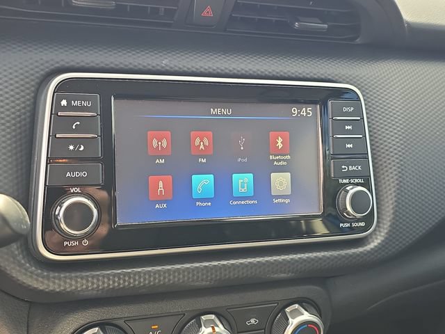 Certified 2021 Nissan Kicks S FWD image 22