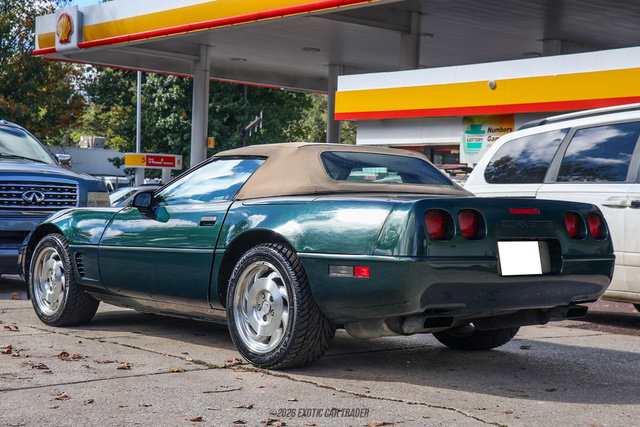 Used 1995 Chevrolet Corvette Convertible RWD image 5