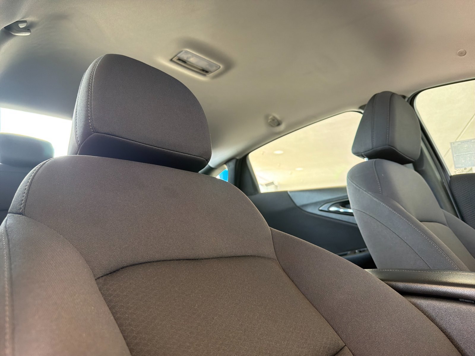Used 2024 Chevrolet Malibu LT FWD image 17